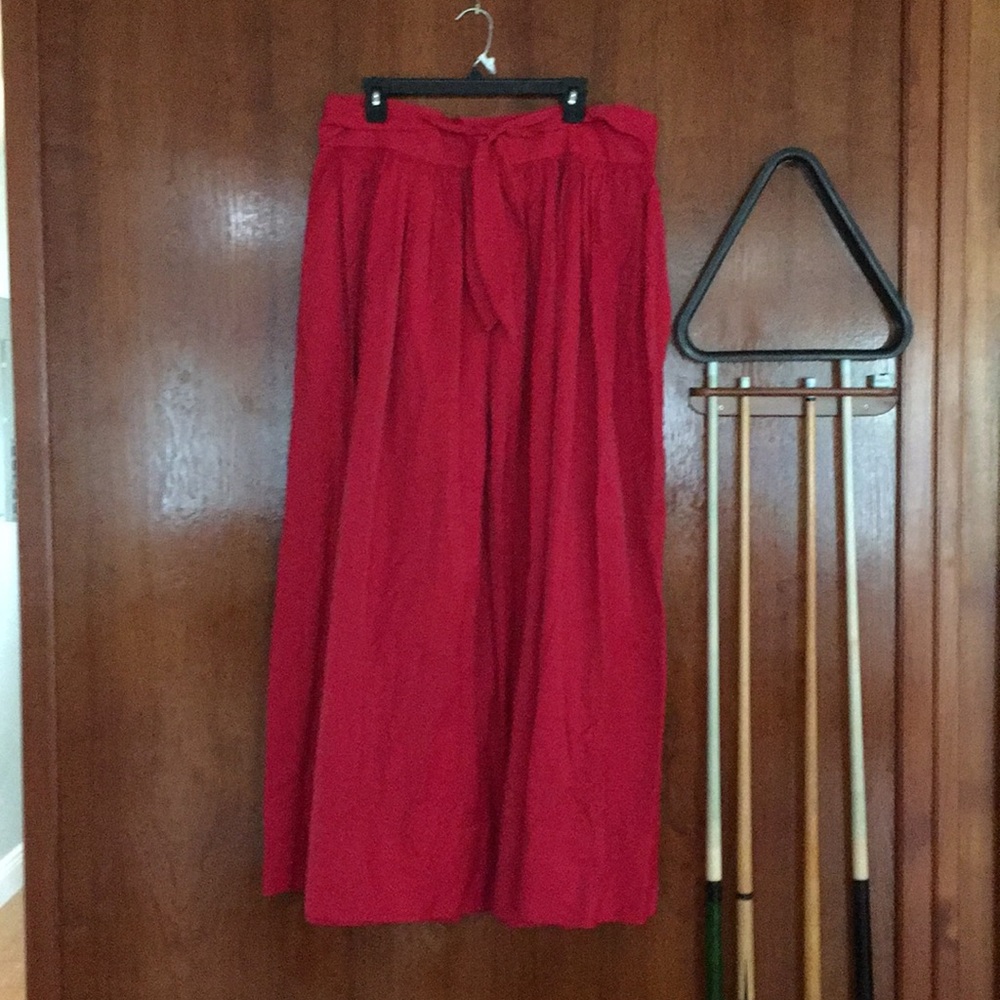 NY&Co Red Full Skirt